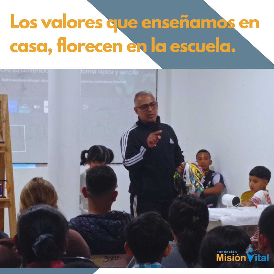 Post para Instagram con Frase Motivacional Infantil y Foto de Pequeña Artista Feliz (1)